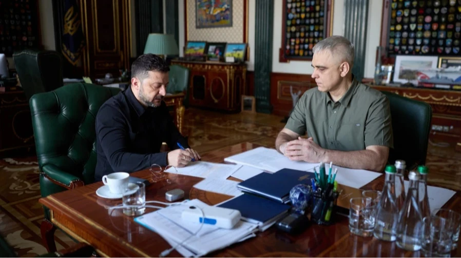 Президент Володимир Зеленський і виконувач обов'язків голови СБУ Олександр Поклад, 4 липня 2026 року