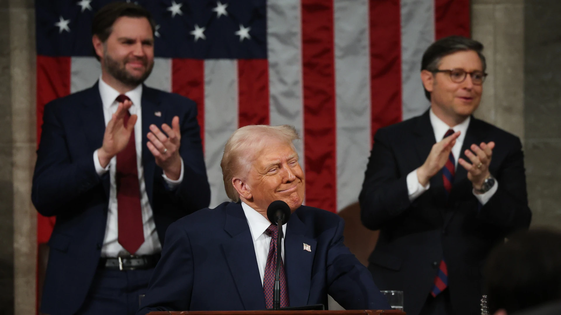 Білий дім представляє цілодобовий YouTube-канал "TRUMP TV: The Essentials Station" з виступами Дональда Трампа
