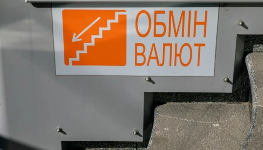 Офіційний курс гривні 22 жовтня: дані Укрінформ і УНІАН про долар та євро у контексті бюджету-2026
